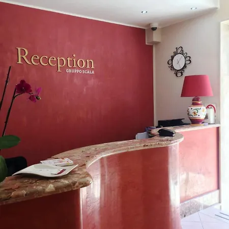 阿尔伯戈佩尔塞奥酒店 3* Portopalo Di Capo Passero
