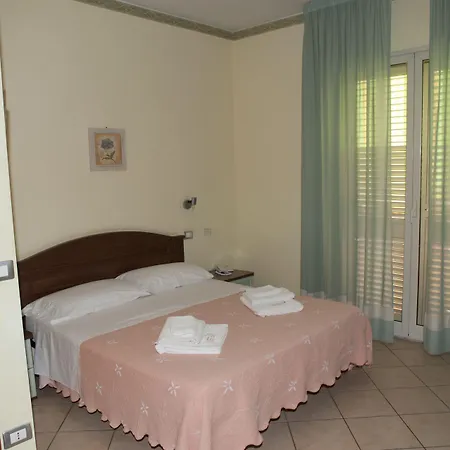 Hotel Perseo Portopalo Di Capo Passero